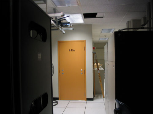 Photo of NSA-controlled "secret room" 